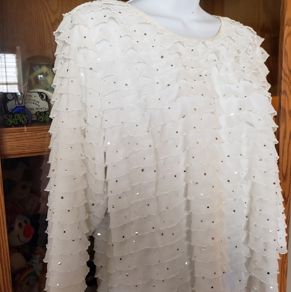 White sparkle glitter top💕 - Picture 2 of 4